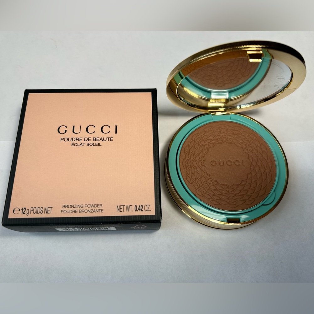 NWT🌷(03) GUCCI Sun-Kissed Glow Powder Bronzer - Medium